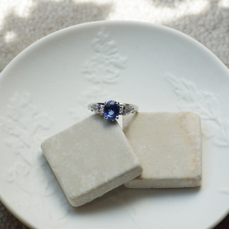 1.63ct Sapphire & Diamond Ring £4520.00
