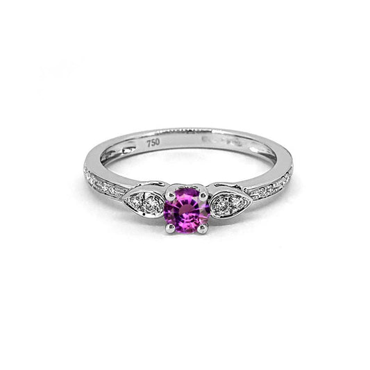 18ct White Gold Diamond & Sapphire Ring £950.00