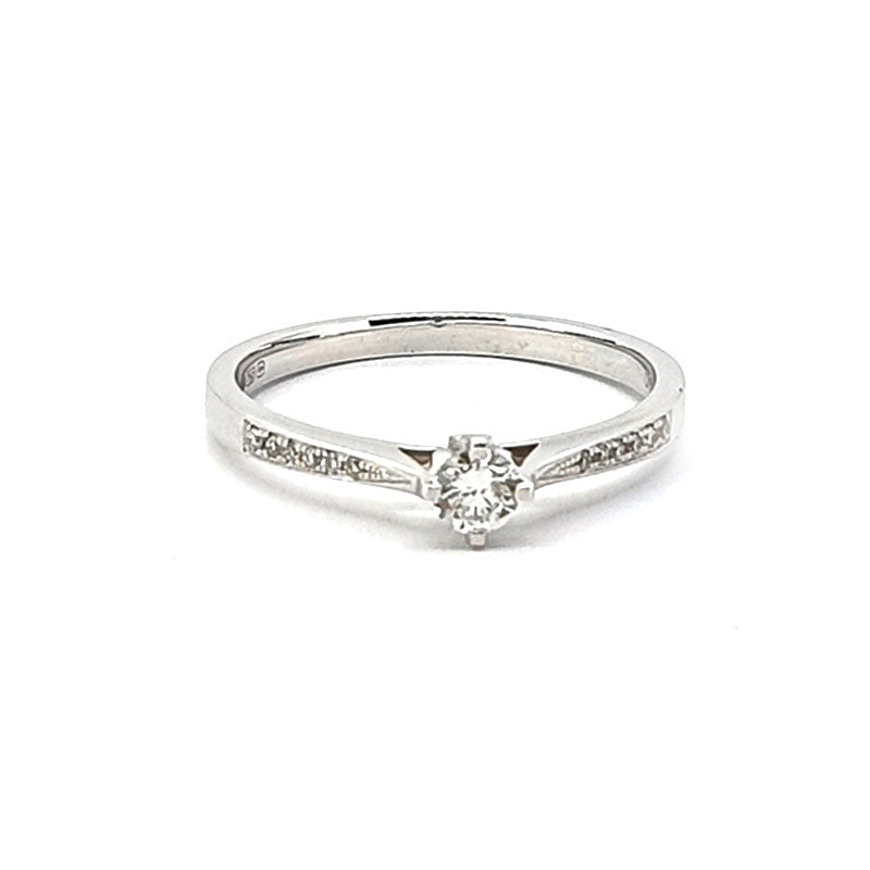 18ct White Gold 0.20ct Diamond Ring £795.00