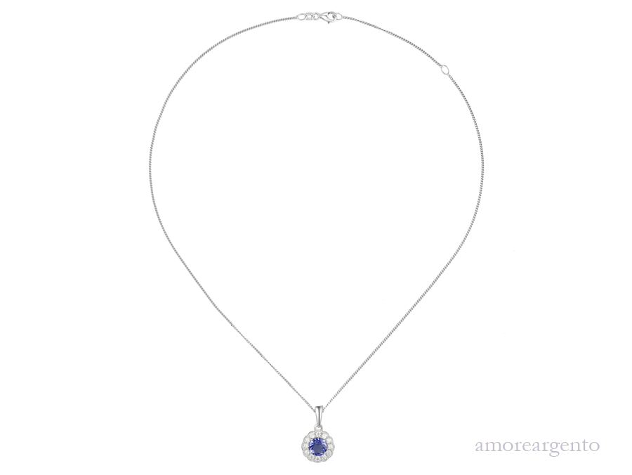9ct White Gold Earrings £72.00