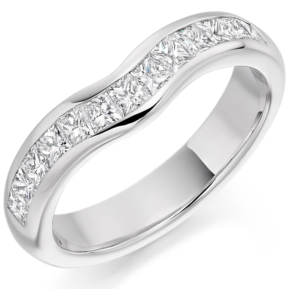 Yanis - 0.85ct Diamond Shaped Wedding Ring