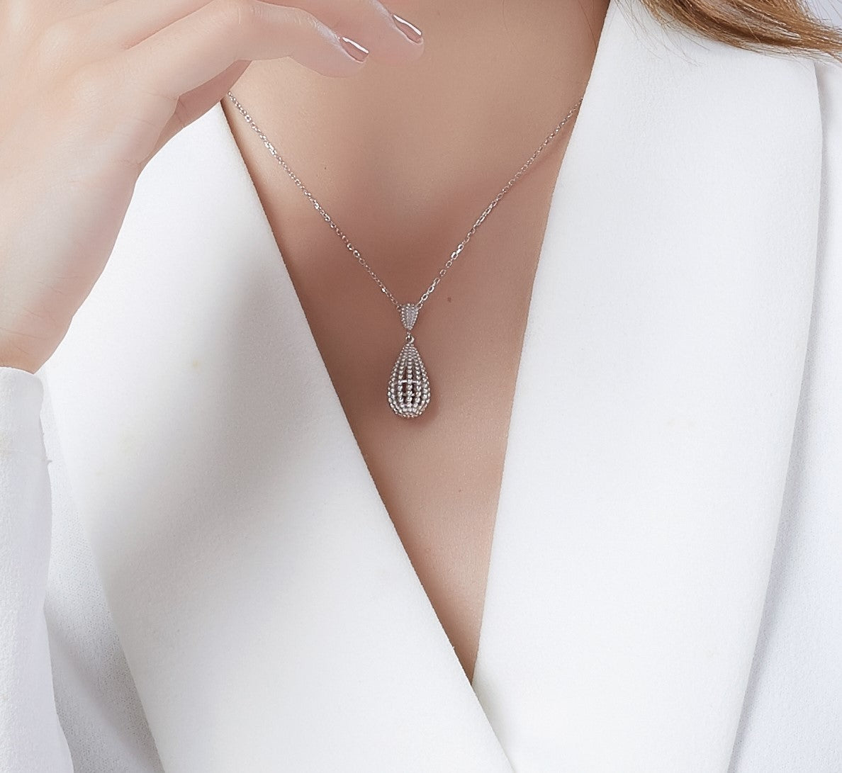 Bella Tear Drop Pendant £75.00