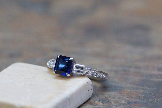 1.22ct Electric Blue Sapphire 0.67ct Diamond Ring £6050.00