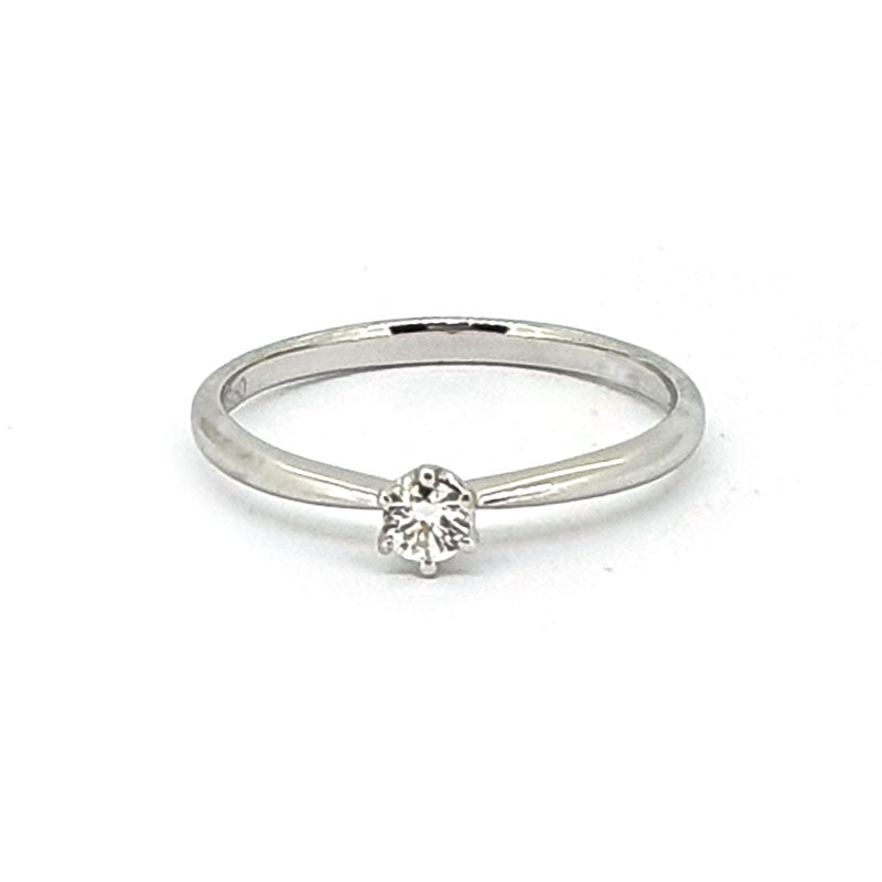 18ct White Gold 0.10ct Round Diamond Ring £624.00