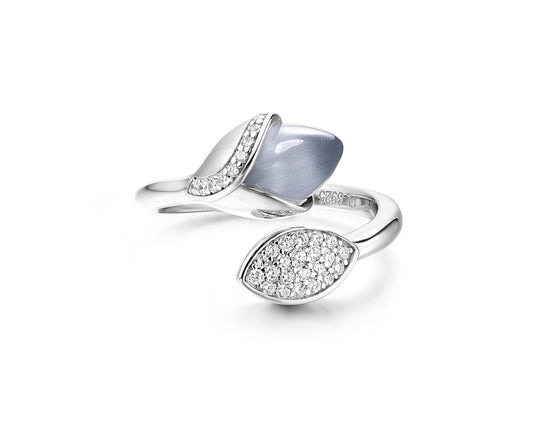 Magnolia Ring with Leaf Grey £130.00