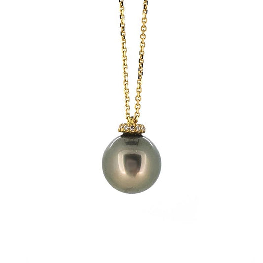 18ct Yellow Gold Black Pearl & Diamond Necklace £870.00